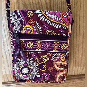 Vera Bradley cross body purse
